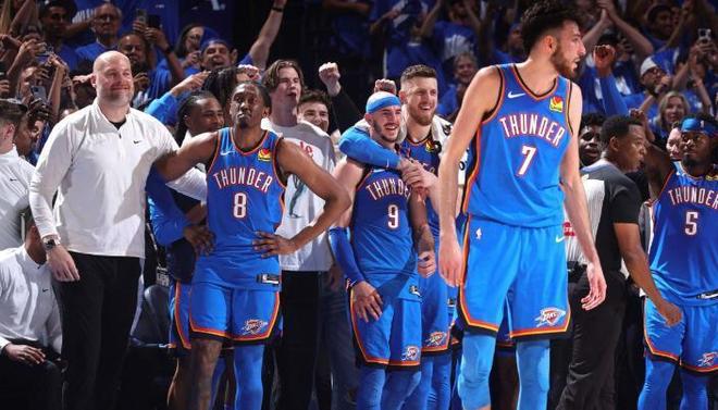 间适应队友 间适应队友