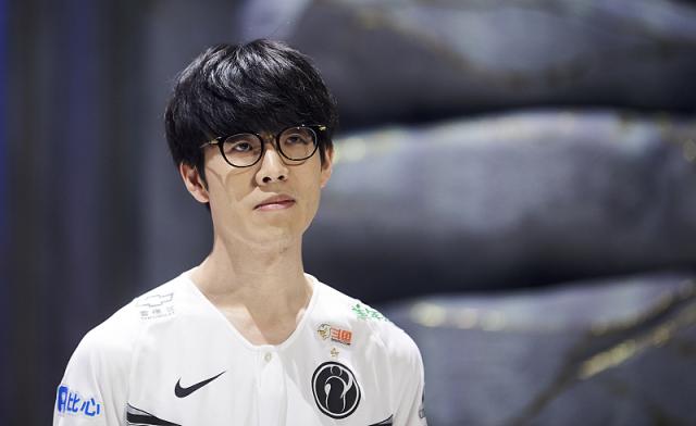 门将或后卫